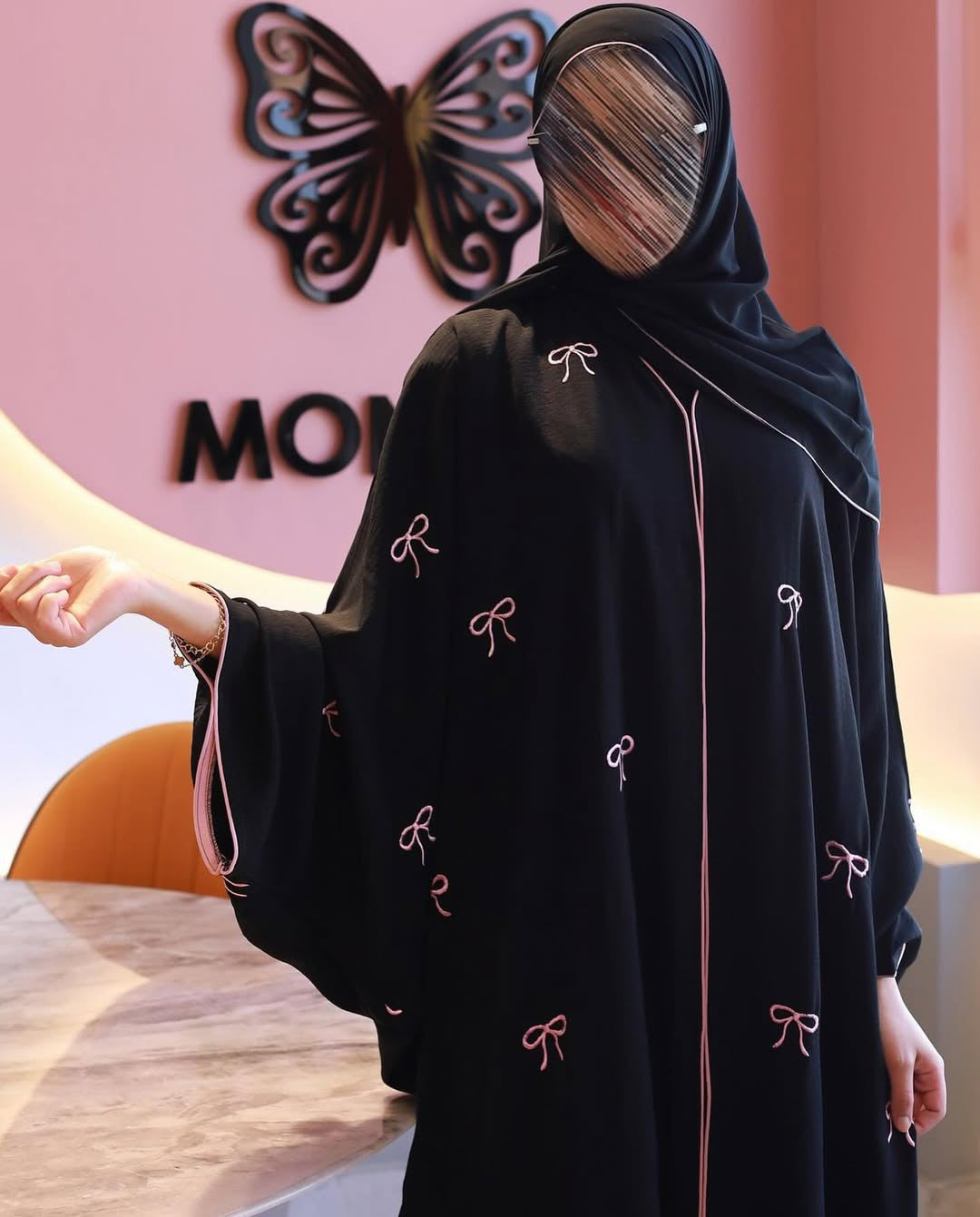 Trending Bow Abaya with Stoller