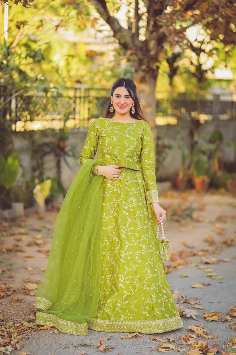 New 4pc Maxi With Potli